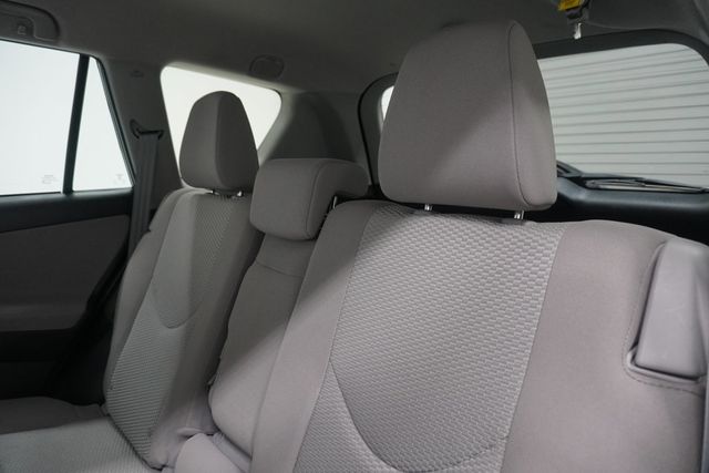 2012 Toyota RAV4 FWD 4dr I4 - 23033146 - 12