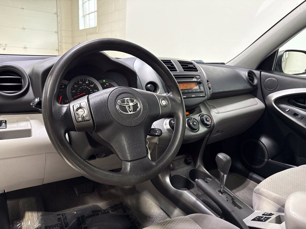 2012 Toyota RAV4 FWD 4dr I4 - 23075070 - 9