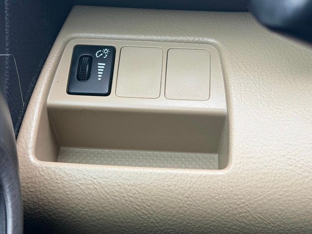 2012 Toyota RAV4 FWD 4dr I4 - 23008675 - 31