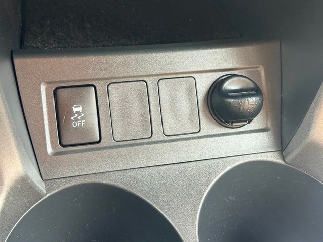 2012 Toyota RAV4 FWD 4dr I4 - 23008675 - 36