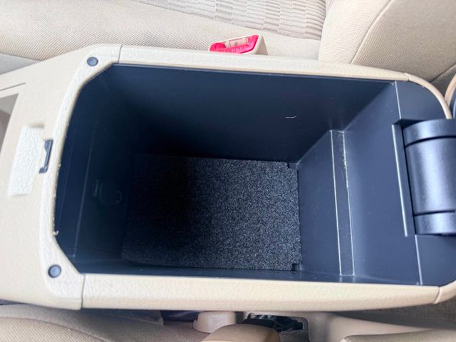 2012 Toyota RAV4 FWD 4dr I4 - 23008675 - 40