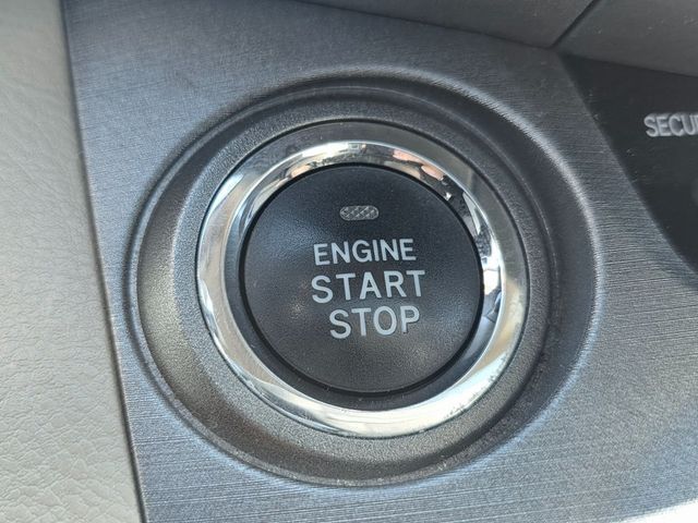 2012 Toyota RAV4 FWD 4dr I4 Limited - 22918492 - 33