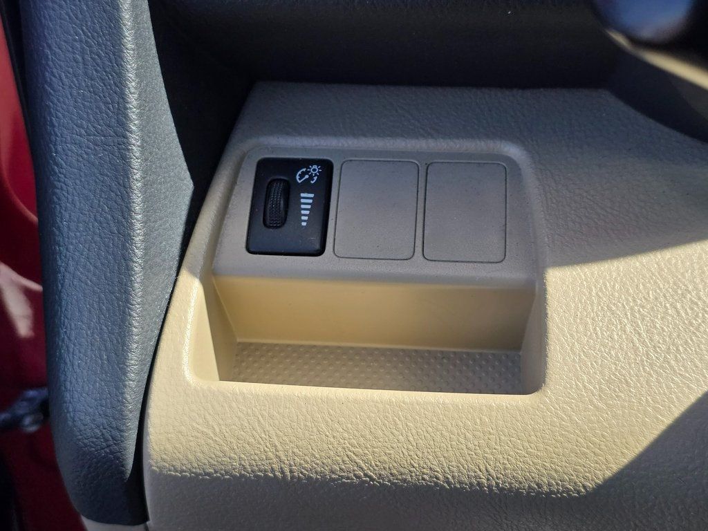 2012 Toyota RAV4 FWD 4dr I4 Limited - 22918492 - 42