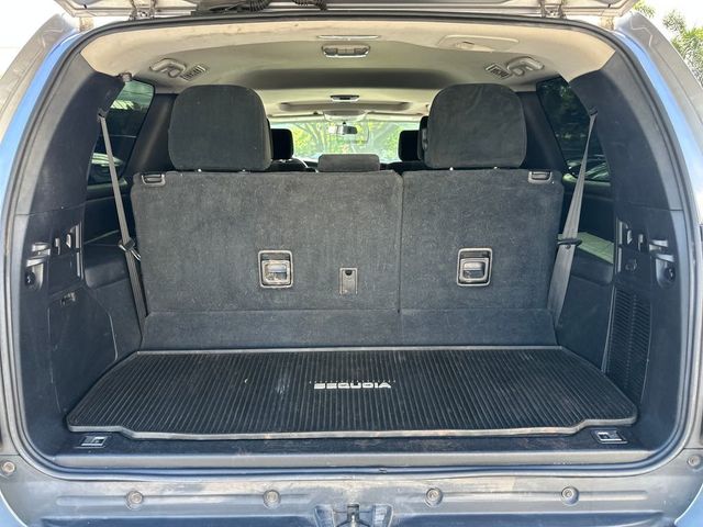 2012 Toyota Sequoia RWD 5.7L SR5 - 23041186 - 18