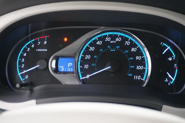 2012 Toyota Sienna  - 23024988 - 18