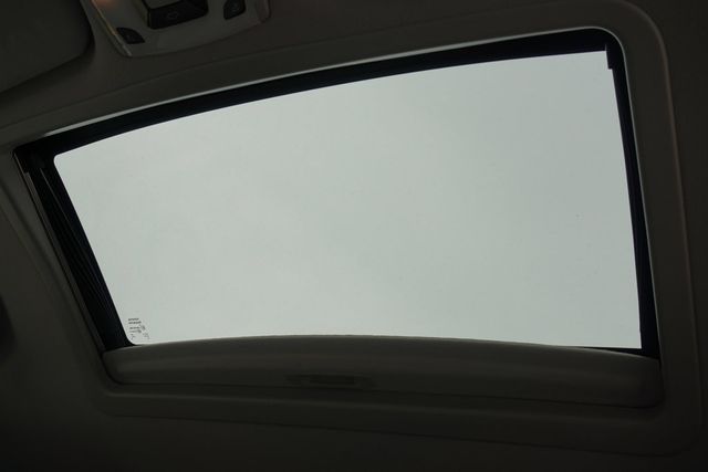 2012 Toyota Sienna  - 23024988 - 19