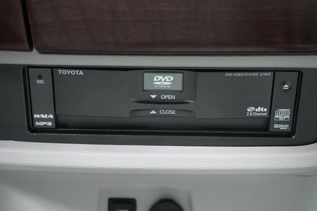 2012 Toyota Sienna  - 23024988 - 24