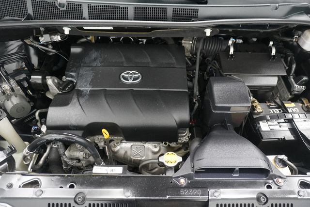 2012 Toyota Sienna  - 23024988 - 34