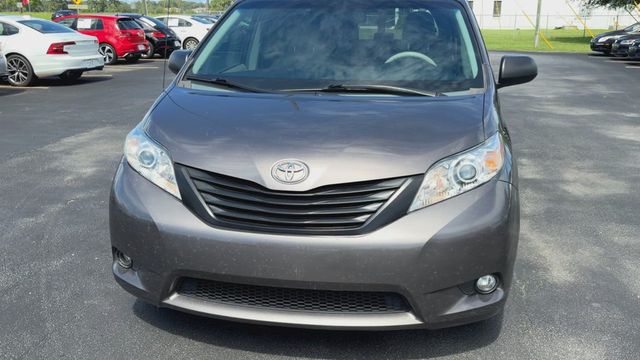 2012 Toyota Sienna 5dr 7-Passenger Van V6 FWD - 23066805 - 2