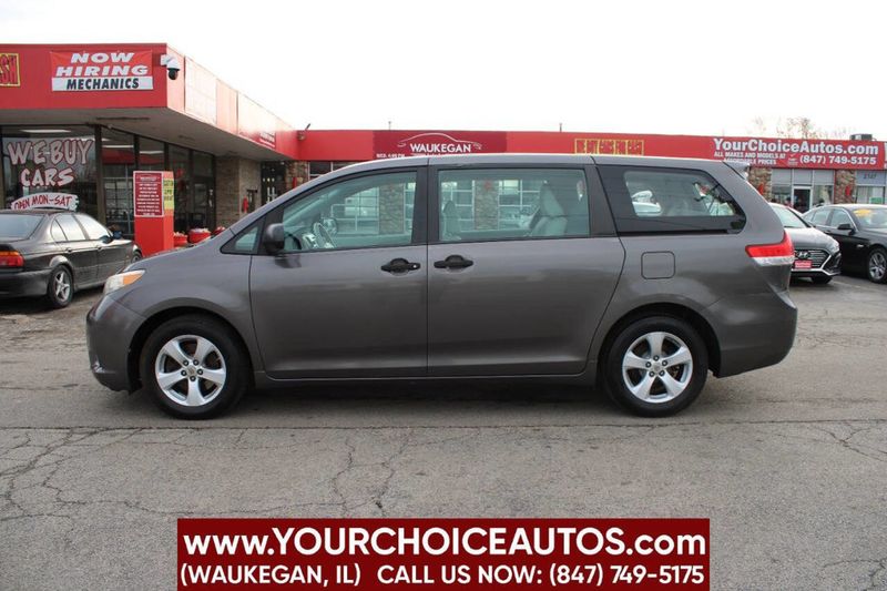 2012 Toyota Sienna 5dr 7-Passenger Van V6 FWD - 22705243 - 5