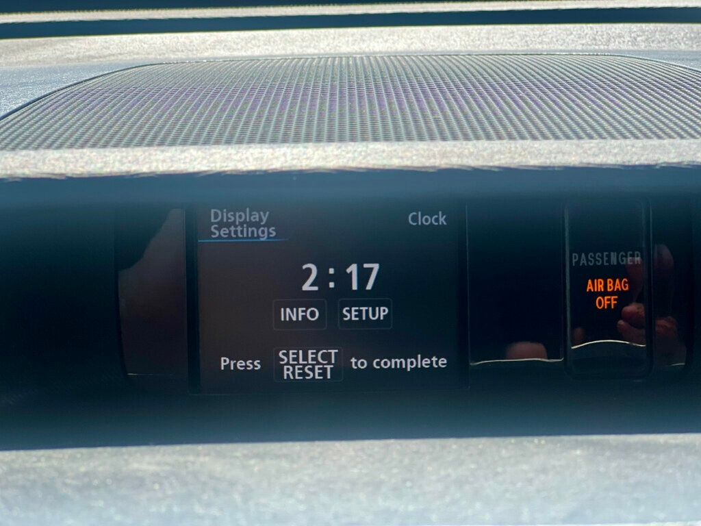 2012 Toyota Sienna 5dr 7-Passenger Van V6 LE AWD - 22880501 - 22