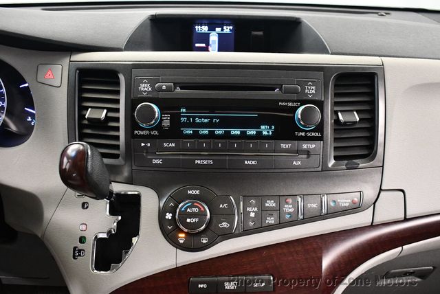 2012 Toyota Sienna 5dr 7-Passenger Van V6 XLE AWD - 22979401 - 24