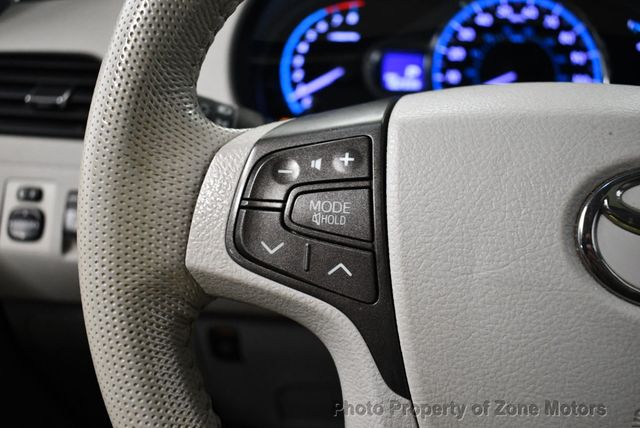 2012 Toyota Sienna 5dr 7-Passenger Van V6 XLE AWD - 22979401 - 33