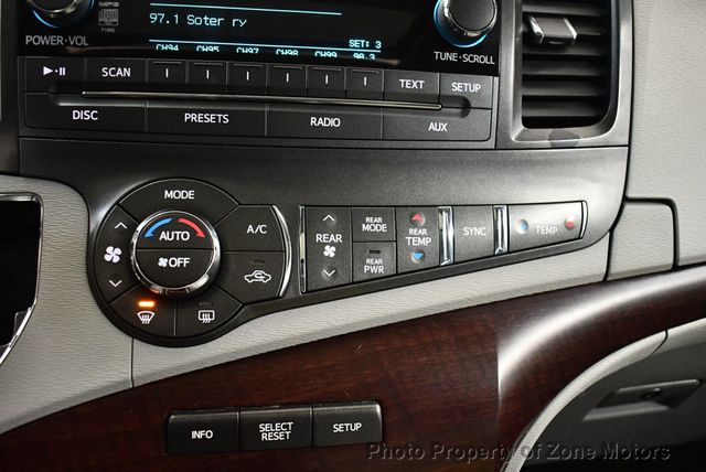 2012 Toyota Sienna 5dr 7-Passenger Van V6 XLE AWD - 22979401 - 38