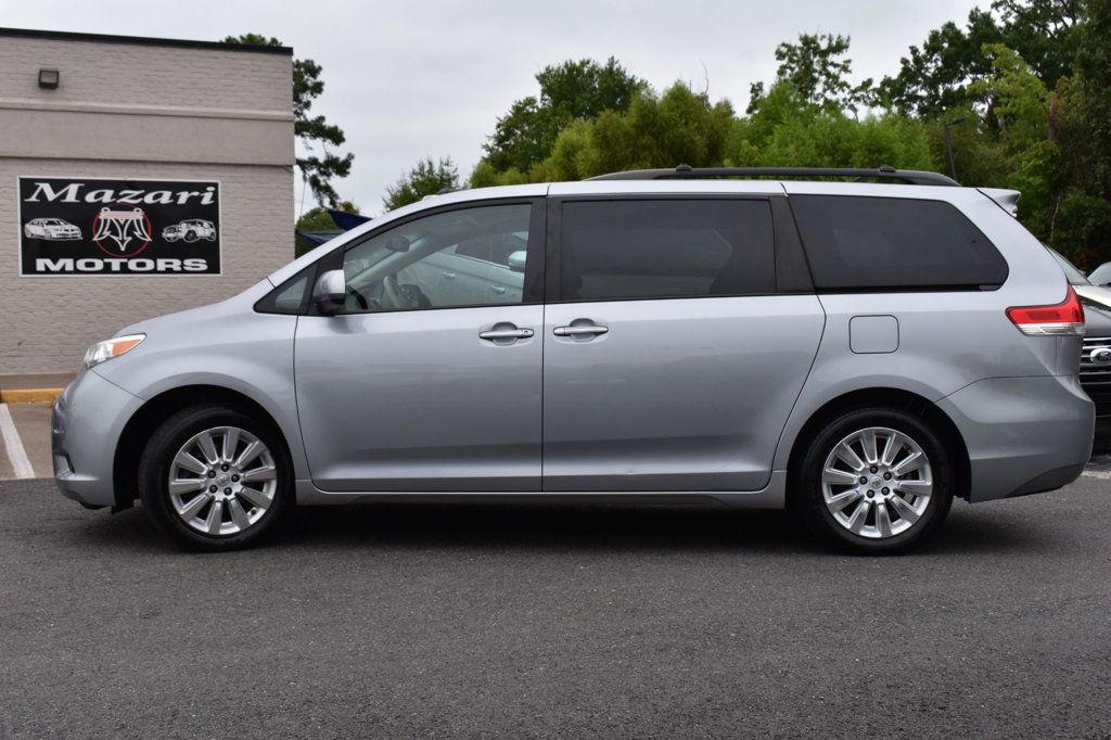 2012 Toyota Sienna 5dr 7-Passenger Van V6 XLE AWD - 23085660 - 2