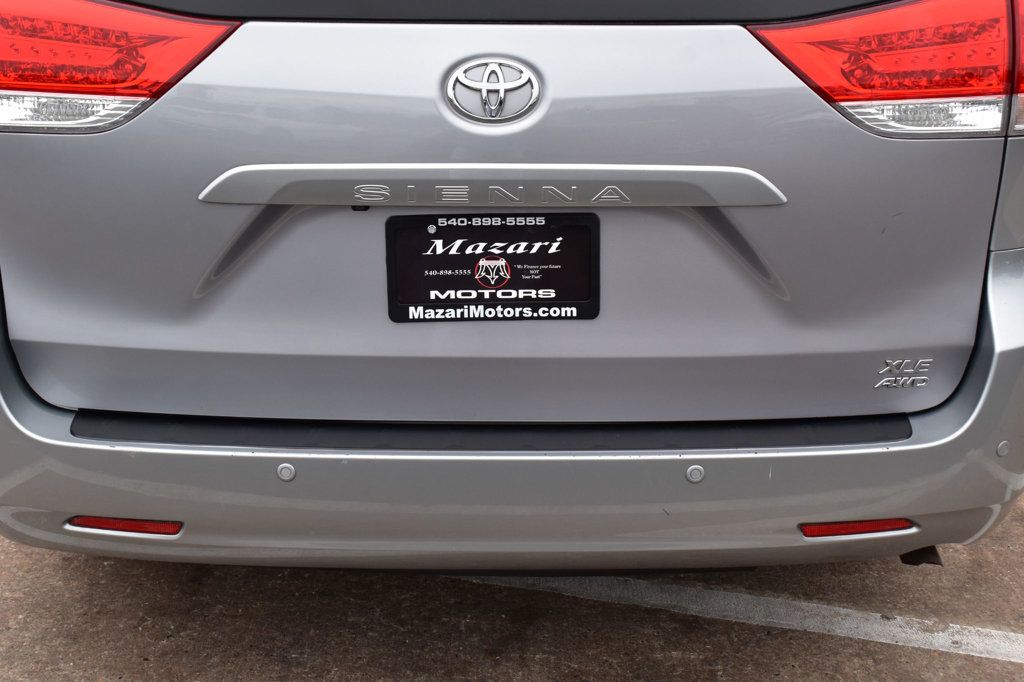 2012 Toyota Sienna 5dr 7-Passenger Van V6 XLE AWD - 23085660 - 60