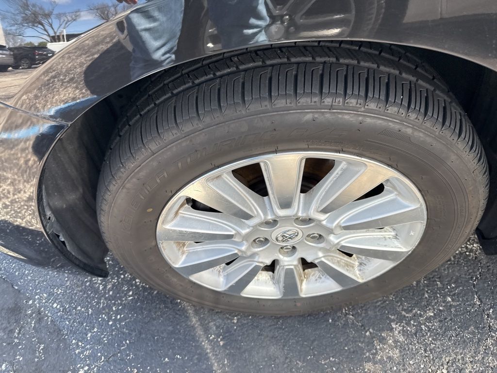 2012 Toyota Sienna 5dr 7-Passenger Van V6 XLE AWD - 23015844 - 1