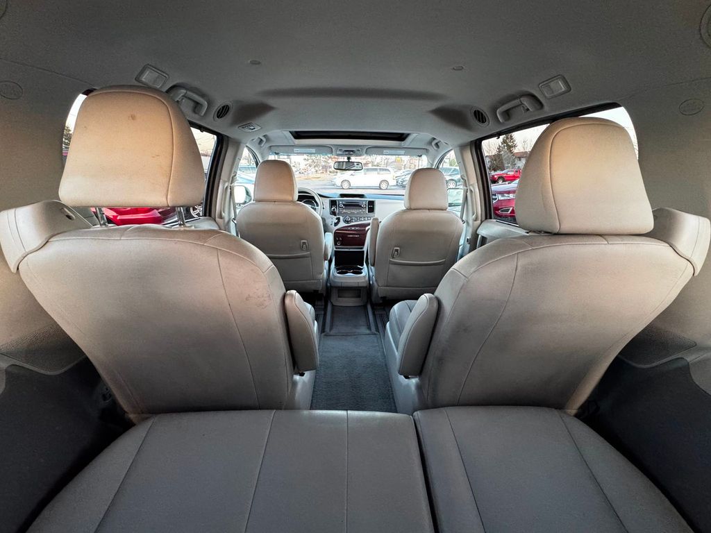 2012 Toyota Sienna 5dr 7-Passenger Van V6 XLE AWD - 22977602 - 22