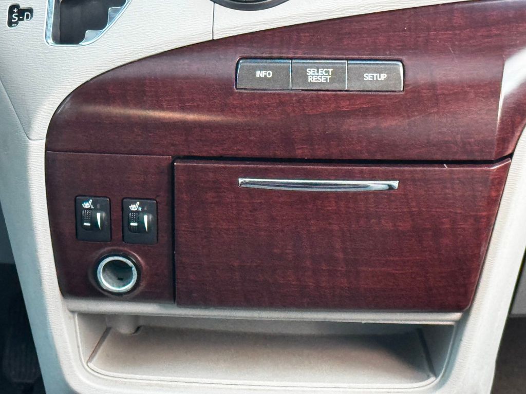 2012 Toyota Sienna 5dr 7-Passenger Van V6 XLE AWD - 22977602 - 25