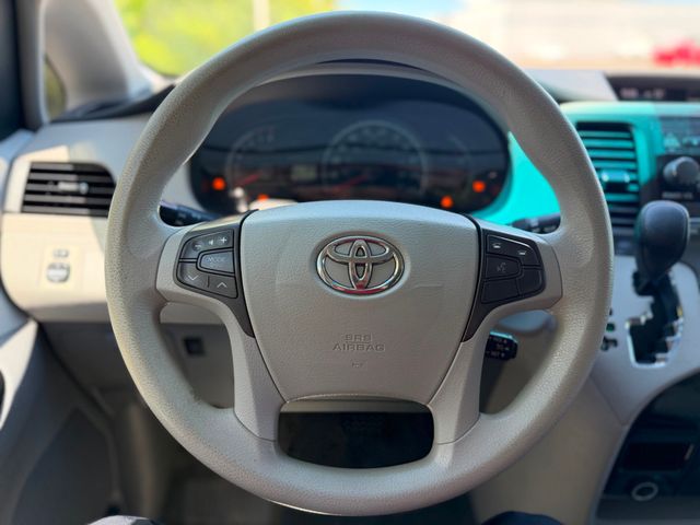 2012 Toyota Sienna 5dr 8-Passenger Van V6 LE FWD - 23040055 - 20