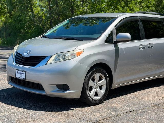 2012 Toyota Sienna 5dr 8-Passenger Van V6 LE FWD - 23040055 - 2