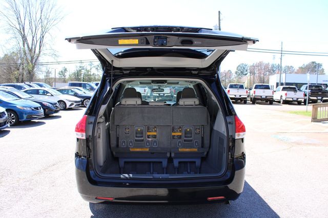 2012 Toyota Sienna 5dr 8-Passenger Van V6 XLE FWD - 22997958 - 8