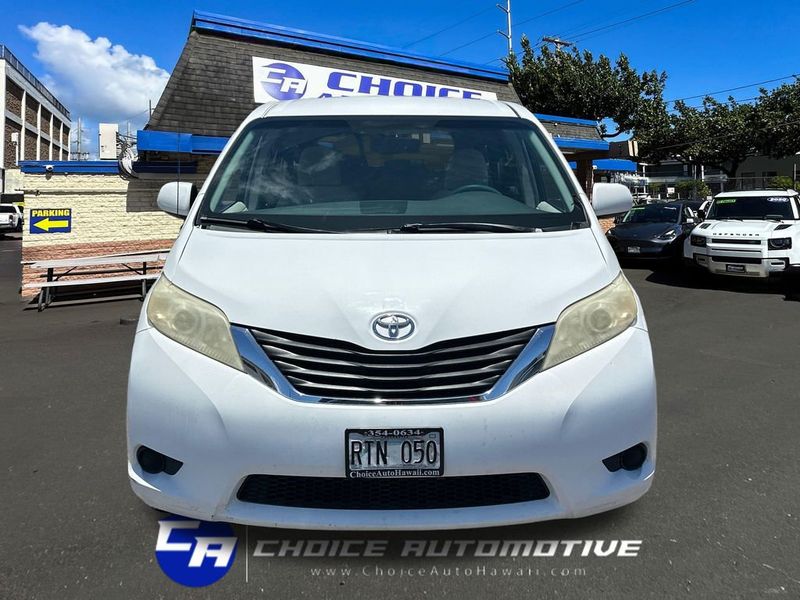 2012 Toyota Sienna Base - 23042291 - 9