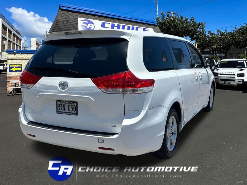 2012 Toyota Sienna Base - 23042291 - 6
