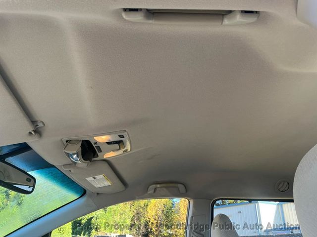 2012 Toyota Sienna LE - 22936501 - 20