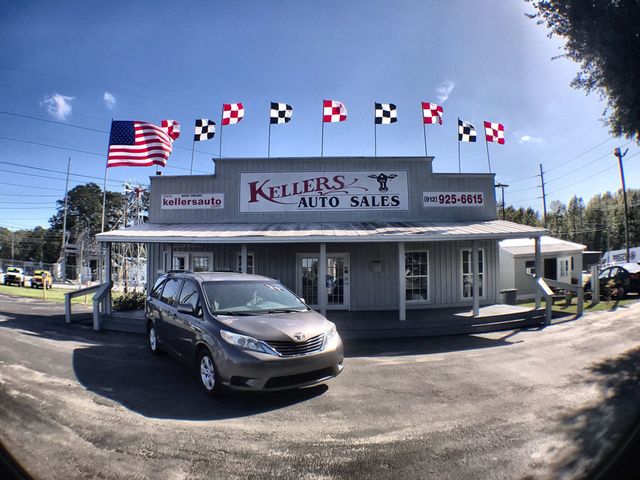 2012 Toyota Sienna LE - 22637338 - 0