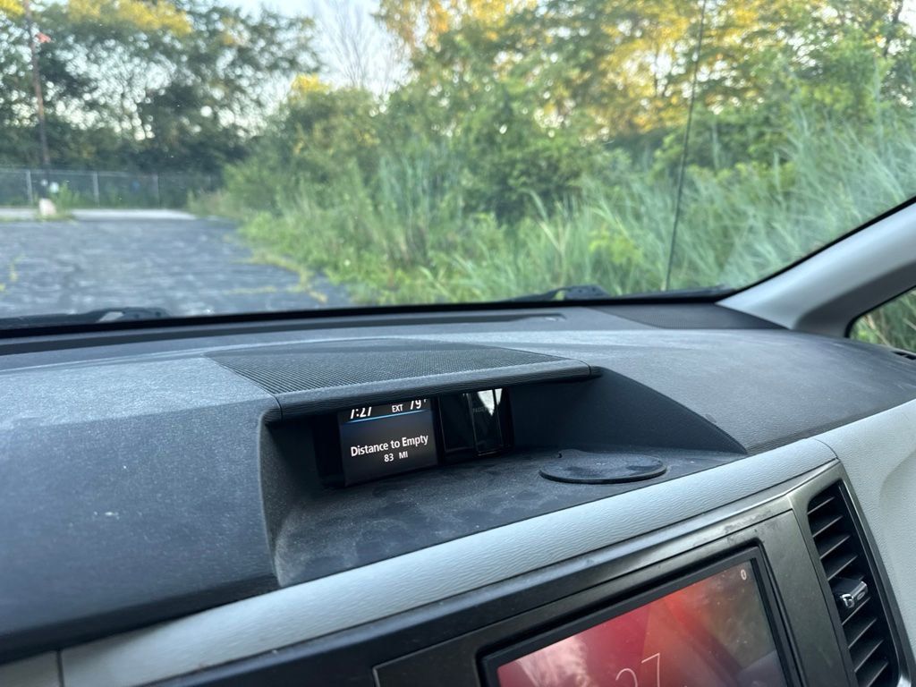 2012 Toyota Sienna LE - 23060036 - 13