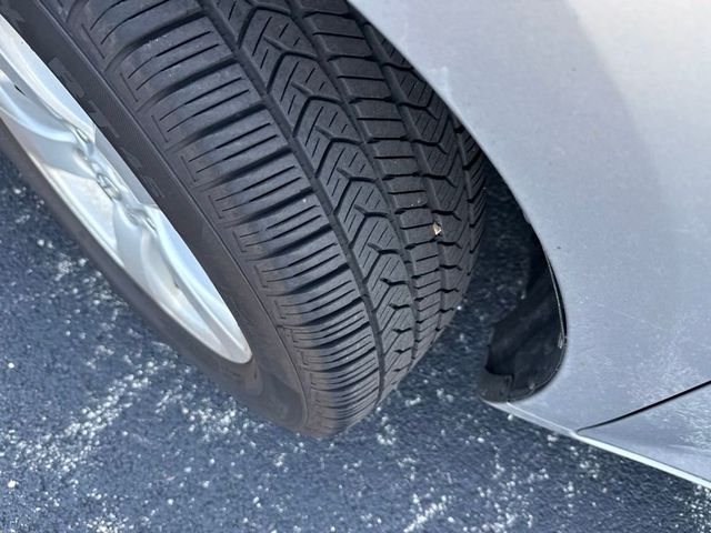 2012 Toyota Sienna LE - 23060036 - 2