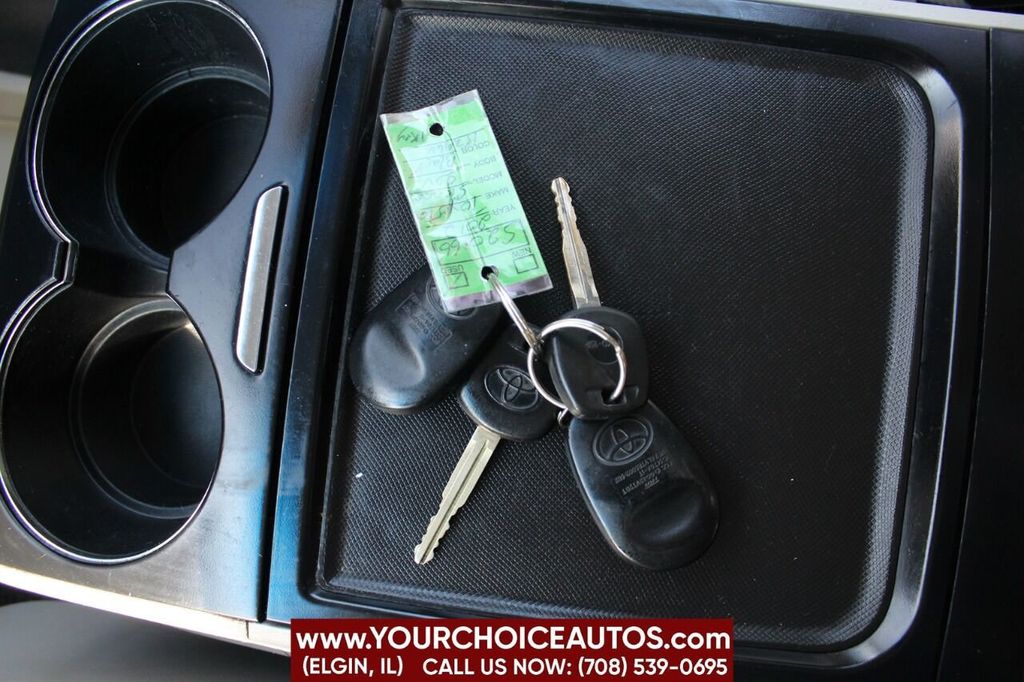2012 Toyota Sienna LE 7 Passenger Auto Access Seat 4dr Mini Van - 22115645 - 24