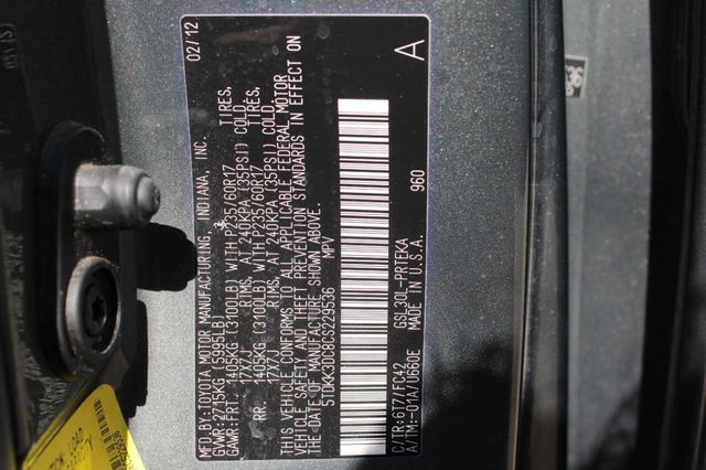 2012 Toyota Sienna LE 8 Passenger 4dr Mini Van V6 - 22918916 - 26