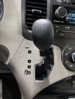 2012 Toyota Sienna LE 8 Passenger 4dr Mini Van V6 - 22955575 - 31