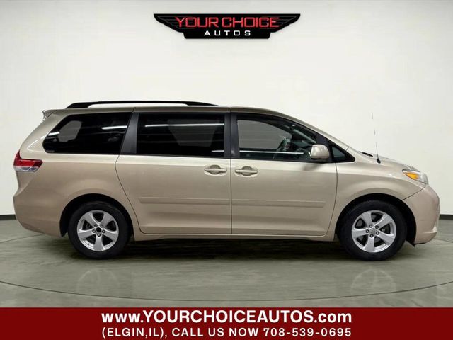 2012 Toyota Sienna LE 8 Passenger 4dr Mini Van V6 - 22955575 - 7