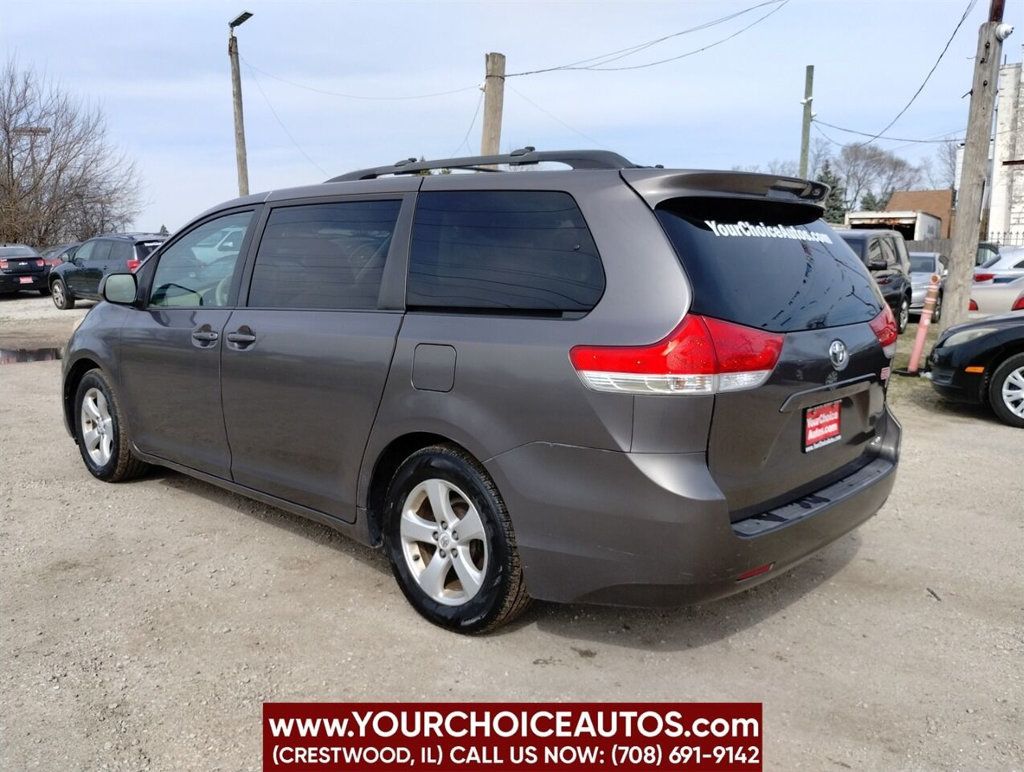 2012 Toyota Sienna LE Mobility 7 Passenger 4dr Mini Van - 22360732 - 3