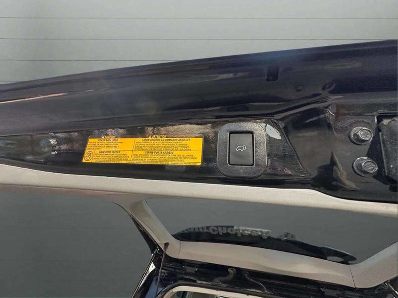 2012 Toyota Sienna Limited 7 Passenger 4dr Mini Van - 22937885 - 29