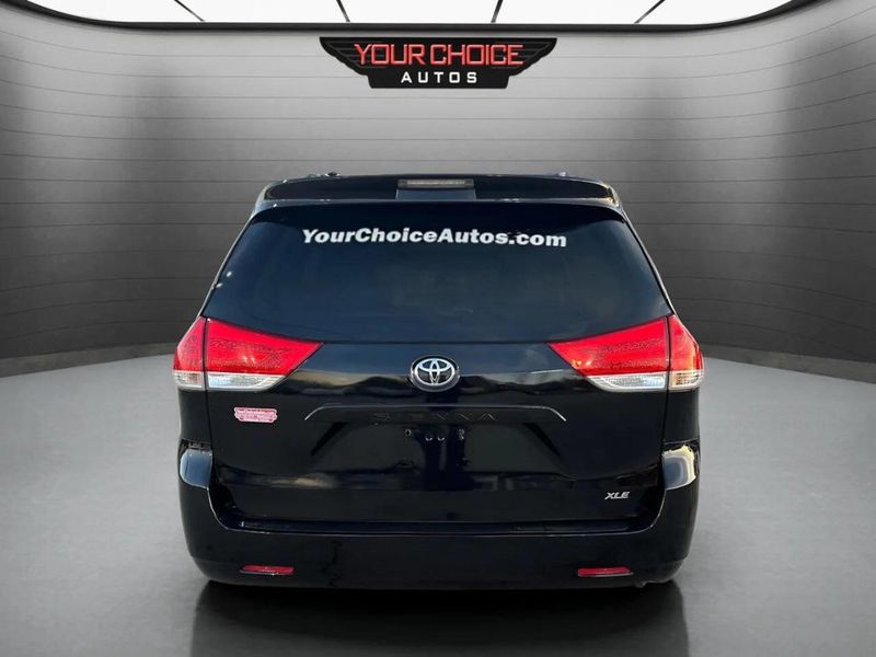 2012 Toyota Sienna Limited 7 Passenger 4dr Mini Van - 22937885 - 3