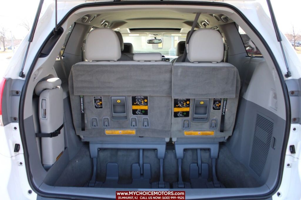 2012 Toyota Sienna XLE 7 Passenger Auto Access Seat 4dr Mini Van - 22337711 - 17