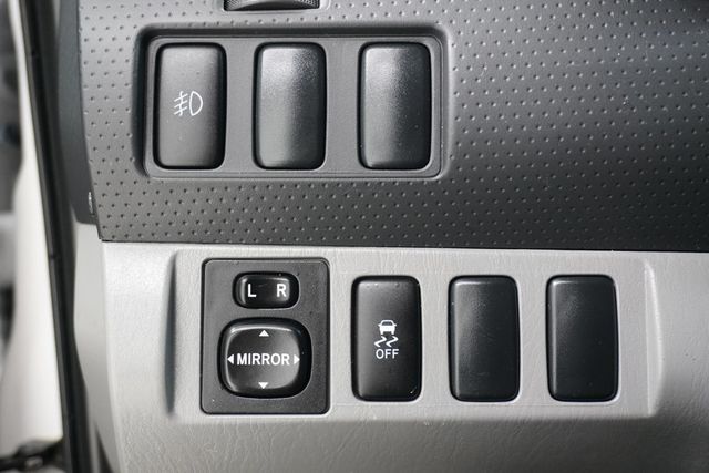 2012 Toyota Tacoma 2WD Double Cab V6 Automatic PreRunner - 22921712 - 18