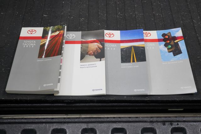 2012 Toyota Tacoma 2WD Double Cab V6 Automatic PreRunner - 22932220 - 19