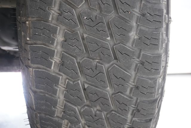 2012 Toyota Tacoma 2WD Double Cab V6 Automatic PreRunner - 23039328 - 23