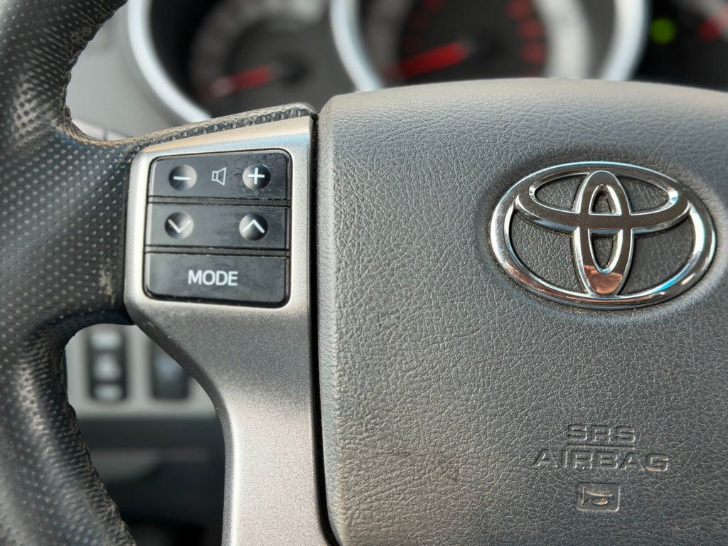 2012 Toyota Tacoma 4WD Double Cab LB V6 Automatic - 23021777 - 9