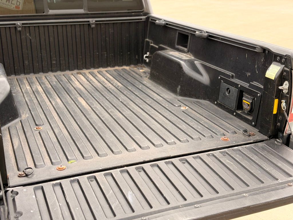 2012 Toyota Tacoma 4WD Double Cab LB V6 Automatic - 23021777 - 29