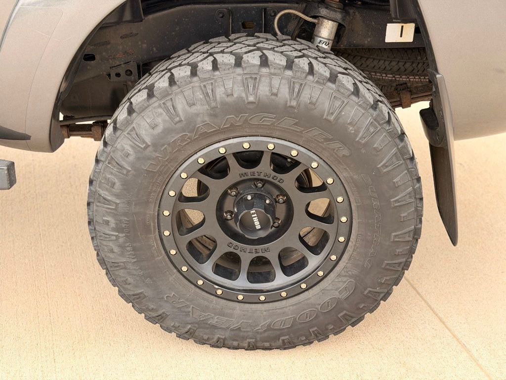 2012 Toyota Tacoma 4WD Double Cab LB V6 Automatic - 23021777 - 36