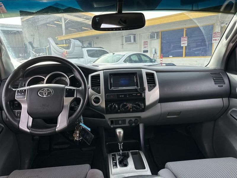2012 Toyota Tacoma 4WD Double Cab V6 Automatic - 22944430 - 12