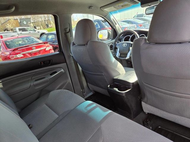 2012 Toyota Tacoma 4WD Double Cab V6 Automatic - 23013492 - 13