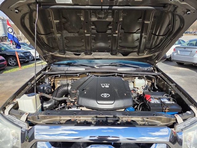 2012 Toyota Tacoma 4WD Double Cab V6 Automatic - 23013492 - 8