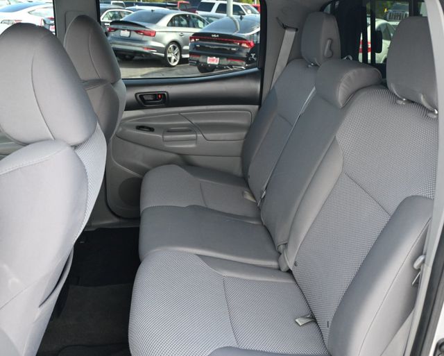 2012 Toyota Tacoma Double Cab PreRunner TRD Sport Pkg Towing Pkg - 22923103 - 12